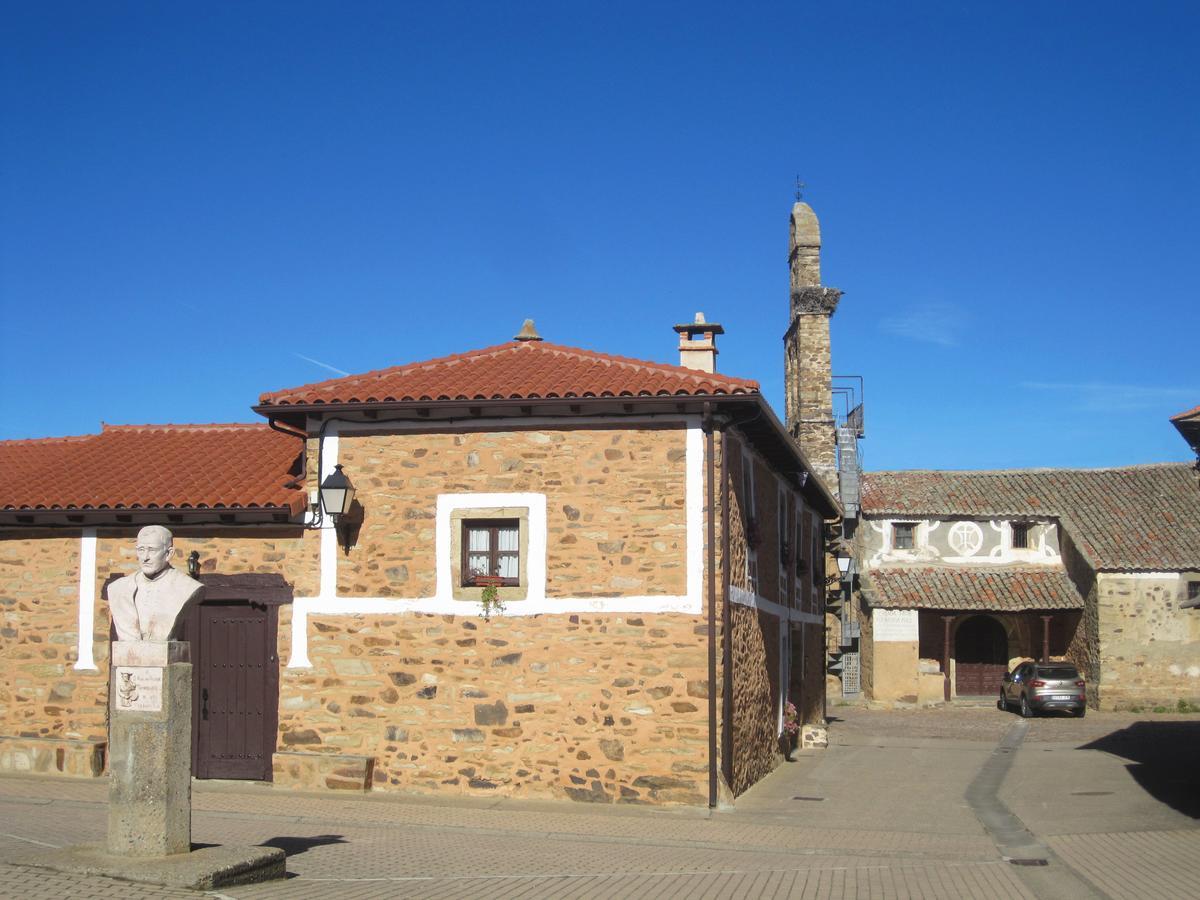 Hostal Via Avis Santa Catalina de Somoza Exterior foto